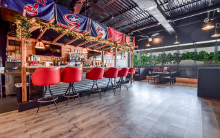 Stani's Family Restaurant- Prime Location!