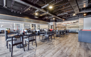 Stani's Family Restaurant- Prime Location!