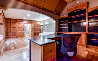 Versatile Commercial Property