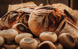 Profitable Artisan Bakery, Strong Brand & Growth