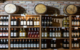 Popular Self Service Wine Bar-$600,000 in Sales