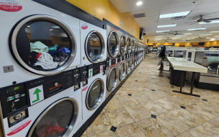 N. Dallas Self Serve Laundromat for Sale