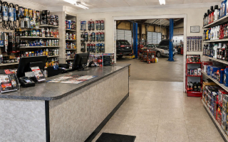 Long-Established Independent Auto Parts Retailer & Automotive Service