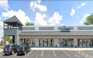 The Review Shoppe - Upscale Consignment Boutique