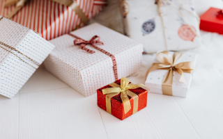 6-Year Personalized Gifts eComm Business 6-Year Personalized Gifts eComm Business