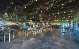 Freestanding Restaurant & Bar Merrillville, IN