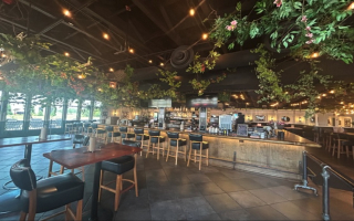 Freestanding Restaurant & Bar Merrillville, IN