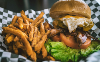 Daytona Beach Restaurant for Sale , $1.4M Sales, $227,873 Earnings