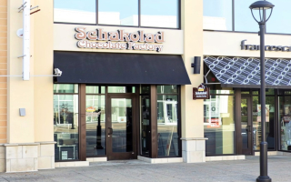 Well-Established Schakolad Chocolate Factory