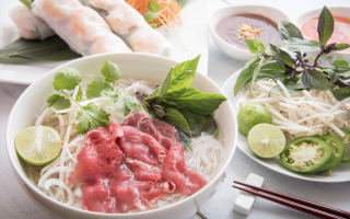 Turnkey Restaurant Opportunity! 12-Ft. Hood & Attractive Lease