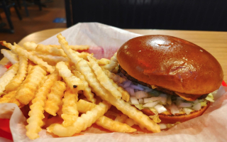 Hot Dog, Beef, Gyros & Burger Joint w/Property