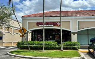 5 High-Volume Well-Established Cold Stone Creamery