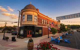 Turnkey Landmark Bar & Restaurant + Beer Garden