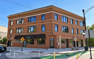 1,600 SqFt Restaurant w/1,000 SqFt Patio-Logan Sq!