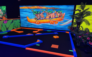 Aloha Mini Glow Putt Putt Golf