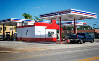 Gas Station-Good location and High Profit 