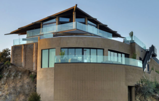 Hi-End Glass and Metal Fabricator