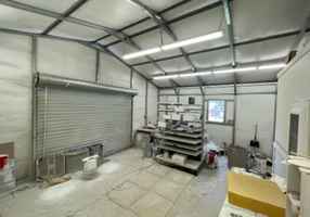 All that glitter are Diamonds & Gold-Seeking Owner