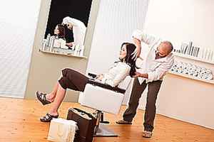 Thriving Hair Salon Business with Loyal Customers 