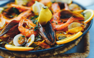 PRICE REDUCED - Thriving Mtn Resort Restaurant