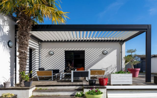 Successful awning company selling unique product