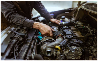 Longstanding Complete Auto Repair Shop with RE