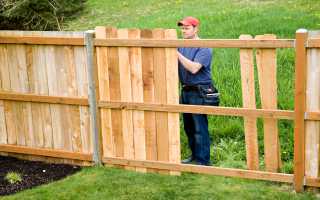 B2B/B2C Fencing & Rail - Semi-Absentee w/High Net