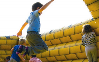 Thriving Children’s Play Biz – Great Location!