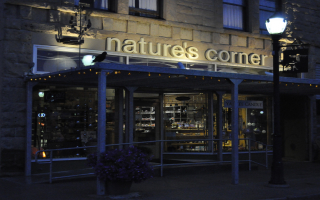 Profitable Health Food/Gift Store with Cafe