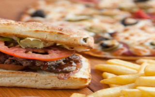 Popular Sandwich and Pizza Shop