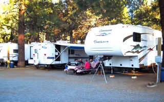 70-Year-Old RV and Camping Cabin Park SC2184 70-Year-Old RV and Camping Cabin Park SC2184