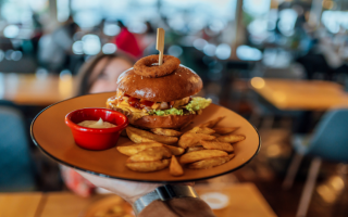 Turnkey Venue with Loyal Patrons