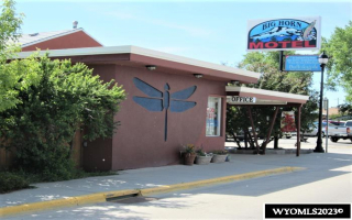 Prime Location- Motel & Personal Residence in One