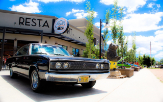 Established Restaurant in growing resort town