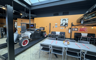 Established Restaurant in growing resort town