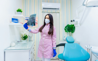 Dental practice operating only 2 weekends a month