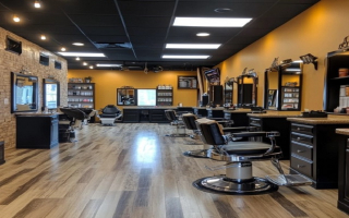 Location! Barber Shop In The Lakewood Toms River