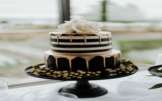 Semi-Absentee Bakery w/New Commercial Kitchen RE, 