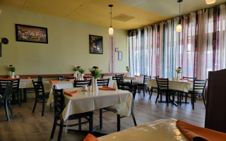 Turnkey Restaurant & Bar For Sale with Liquor License!!