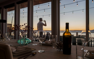 Prime Waterfront Restaurant Opportunity  