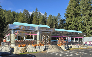 High-Volume Restaurant & Resort