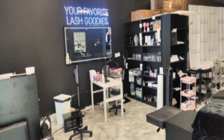 Eyelash Beauty Salon and Products - High Volume