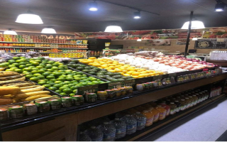 Hispanic Market, part of a chain