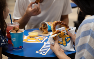 High-Traffic Auntie Anne-s Franchise for Sale - $70K Owner Benefit!!