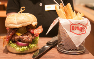 Ocean View Denny’s - Strong Sales Trend