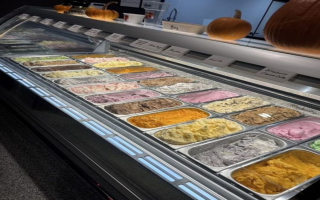 Beautiful turn key Ice cream & shaved ice business