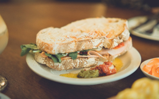 Beautiful Sandwich Shop for Sale in Prime Bloomfield Twp