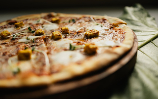 Pizza Restaurant For Sale! Sales Over $370,000!