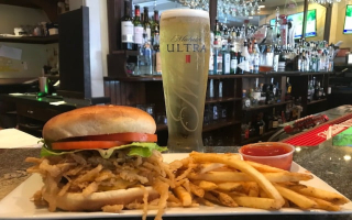 Prime location Restaurant/Bar