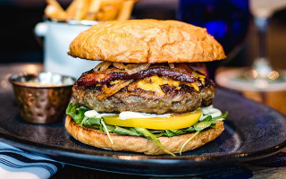 Prime location Restaurant/Bar